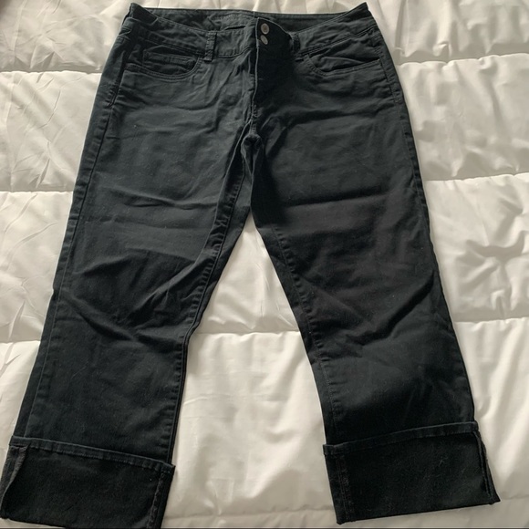AE Black Artist Crop Jeans
American Eagle Outfitters - Picture 3 of 8